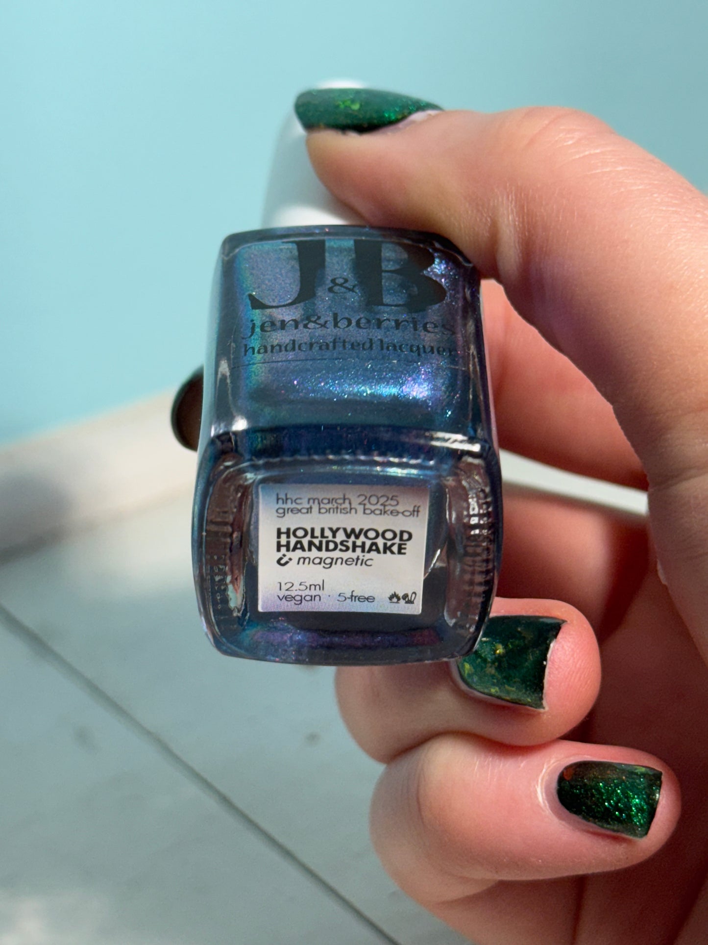 Jen and Berries - Hollywood Handshake